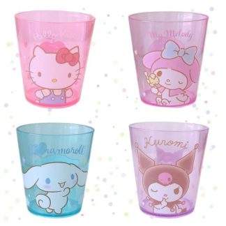 Vaso Hello Kitty ( plastico )