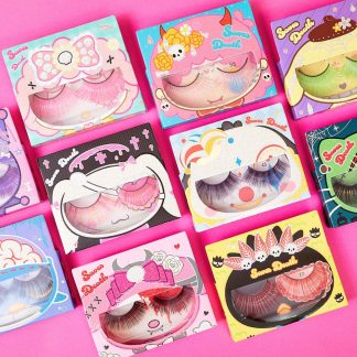 A2316 pestañas edición Hello Kitty