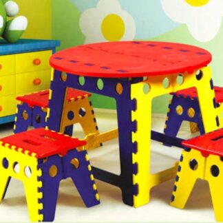 Juego de mesita con 4 banquitos