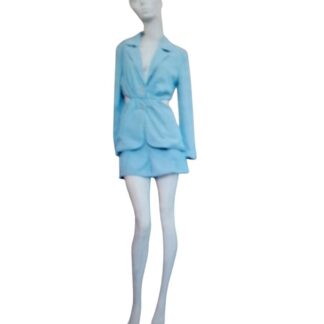 ML8929 CONJUNTO SACO CON ABERTURA POR ATRAS Y SHORT