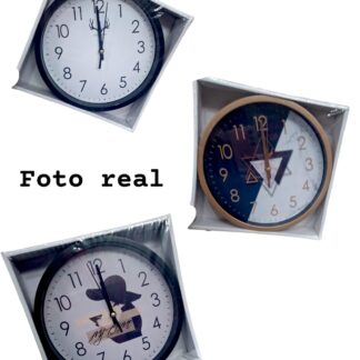 Reloj de pared decorado