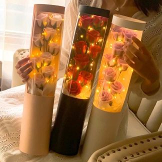 Ramo de rosas con luz